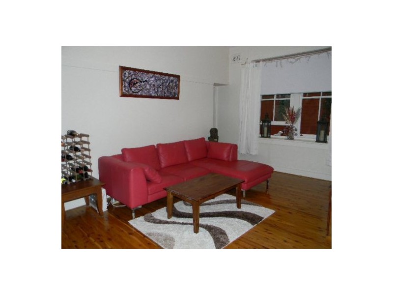 211 Blues Point Rd, Mcmahons Point NSW 2060