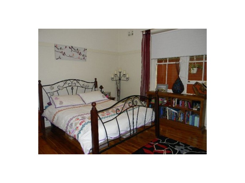 211 Blues Point Rd, Mcmahons Point NSW 2060