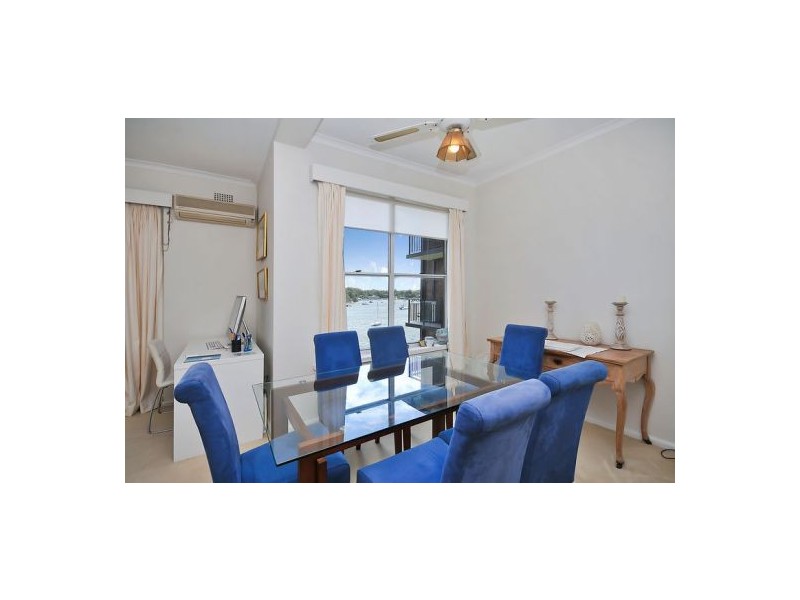 9/30-40 Blues Point Rd, Mcmahons Point NSW 2060