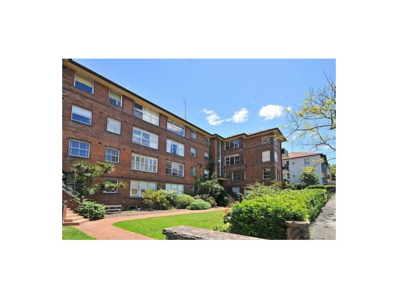 9/30-40 Blues Point Rd, Mcmahons Point NSW 2060