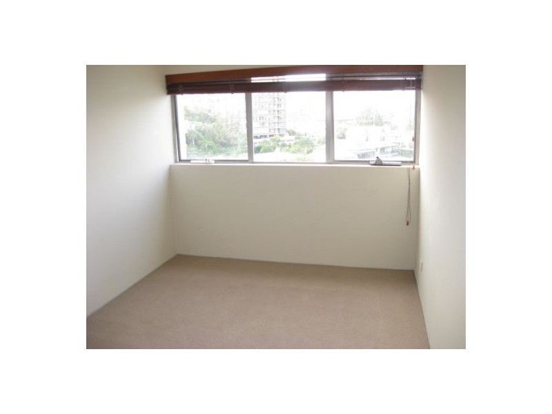 14 Blues Point Rd, Mcmahons Point NSW 2060
