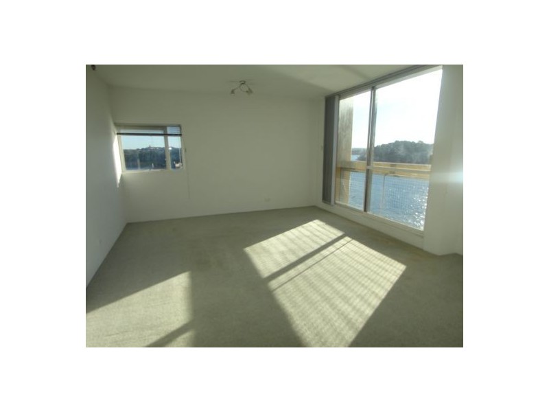 14 Blues Point Rd, Mcmahons Point NSW 2060