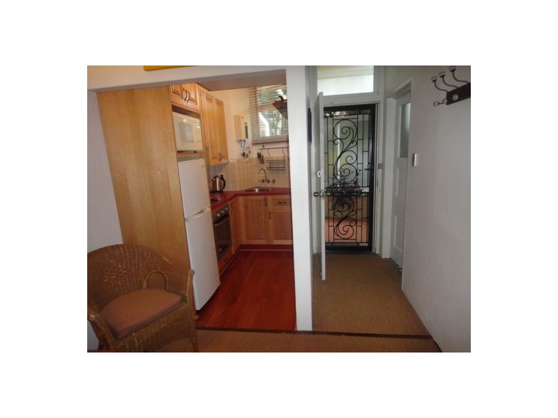 2 Parkes St, Kirribilli NSW 2061