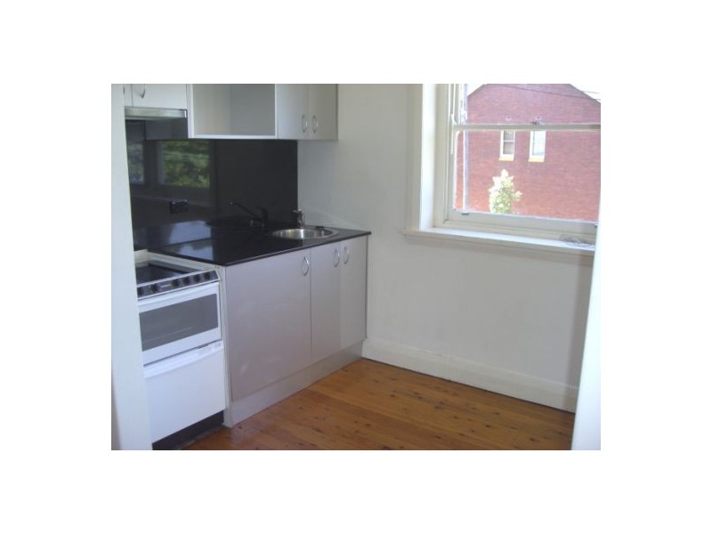 2 Miller St, Mcmahons Point NSW 2060