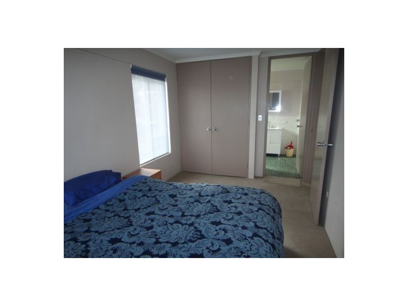 90 Blues Point Rd, Mcmahons Point NSW 2060