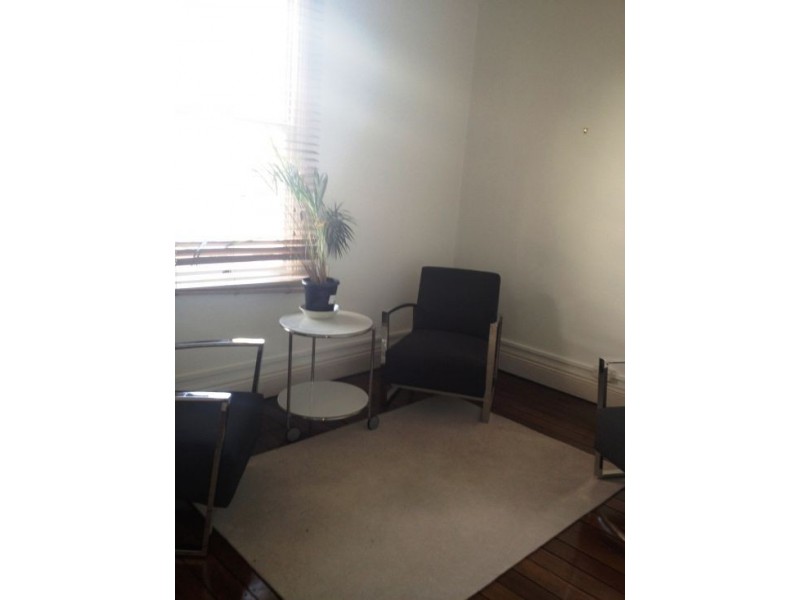 135 Blues Point Rd, Mcmahons Point NSW 2060