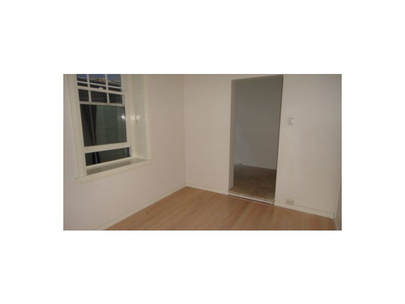 21 Waiwera St, Mcmahons Point NSW 2060