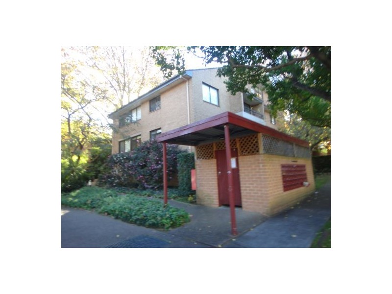 2 Rodborough Rd, Crows Nest NSW 2065