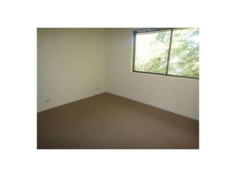 2 Rodborough Rd, Crows Nest NSW 2065