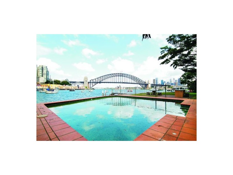 21 East Crescent St, Mcmahons Point NSW 2060
