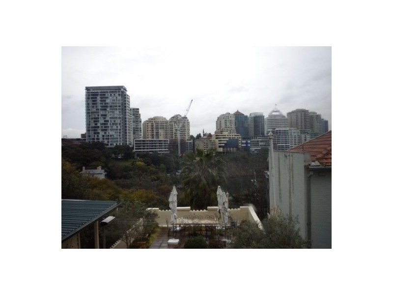 23 Waiwera St, Mcmahons Point NSW 2060