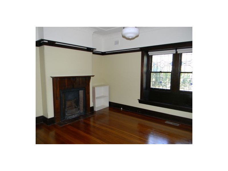 31 Bungalow Ave, Pymble NSW 2073