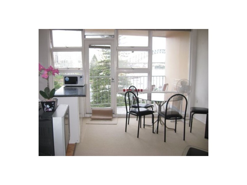 7 Lavender St, Mcmahons Point NSW 2060