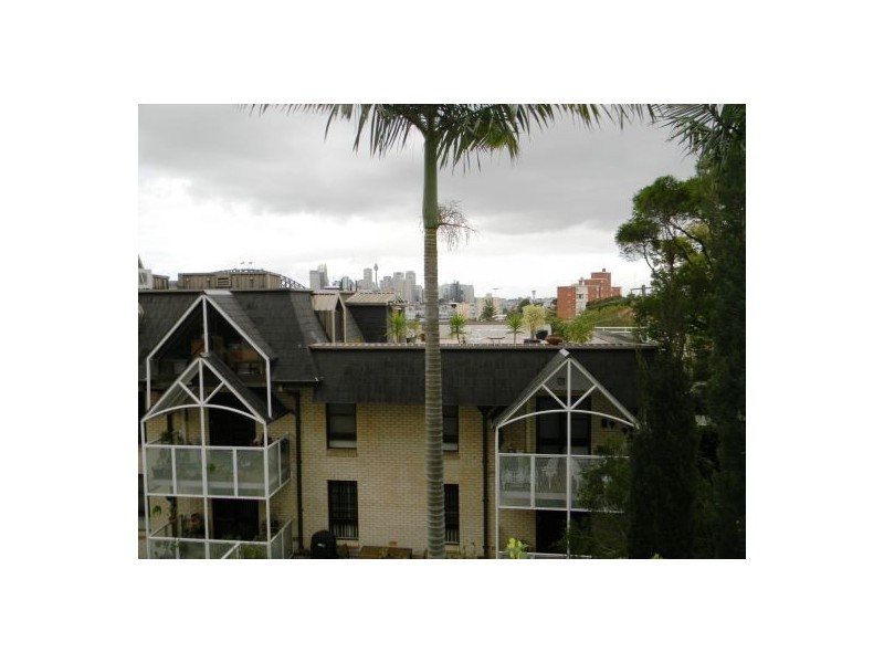 211 Blues Point Rd, Mcmahons Point NSW 2060