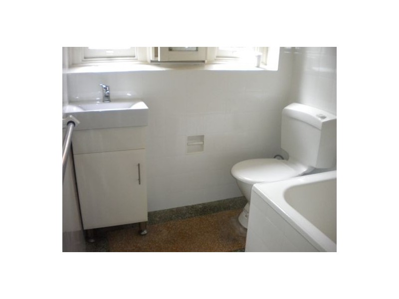 2 Miller St, Mcmahons Point NSW 2060