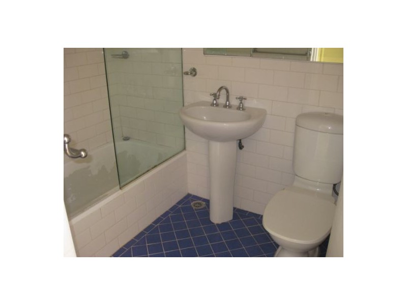 14 Blues Point Rd, Mcmahons Point NSW 2060