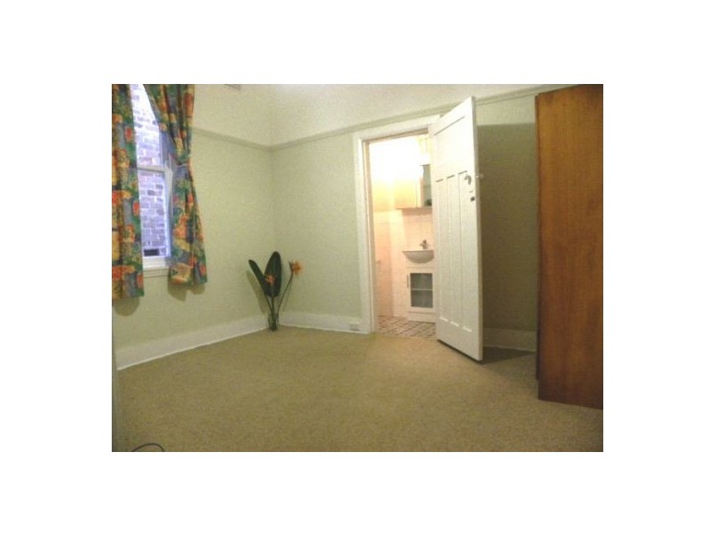 *24 East Crescent St, Mcmahons Point NSW 2060