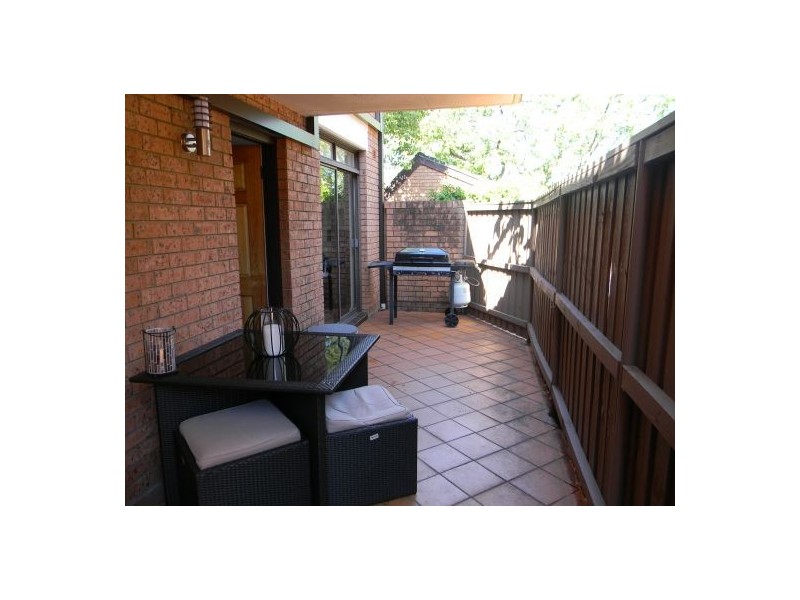 2/3 Boronia St, Wollstonecraft NSW 2065