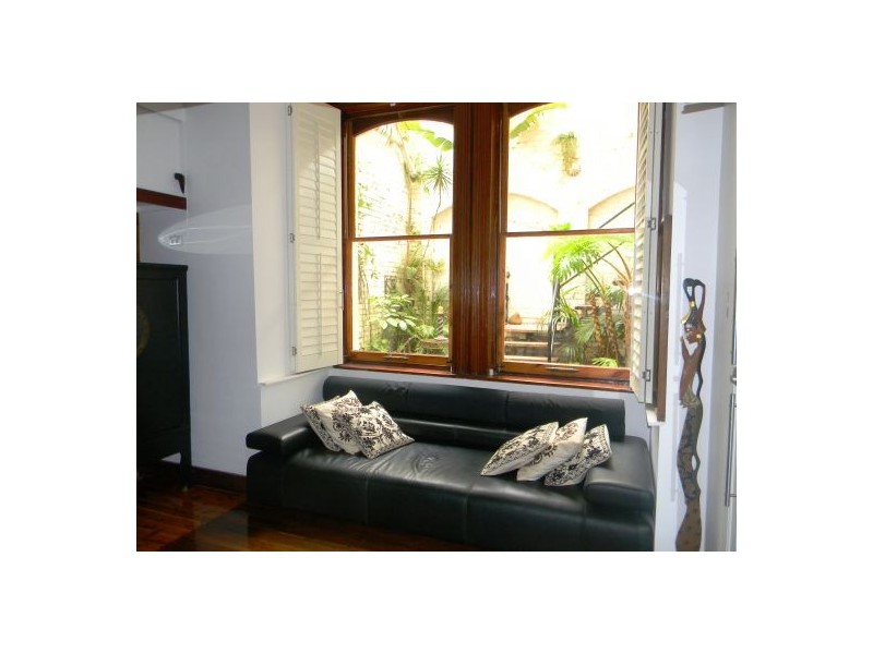 23 East Crescent St, Mcmahons Point NSW 2060