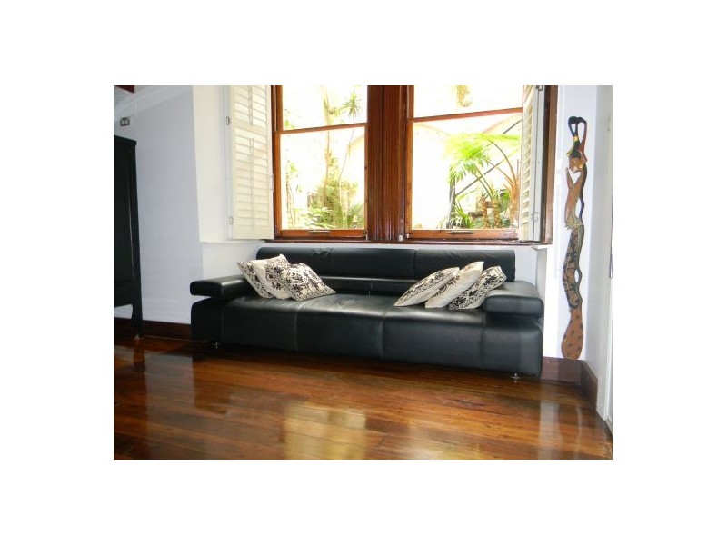 23 East Crescent St, Mcmahons Point NSW 2060