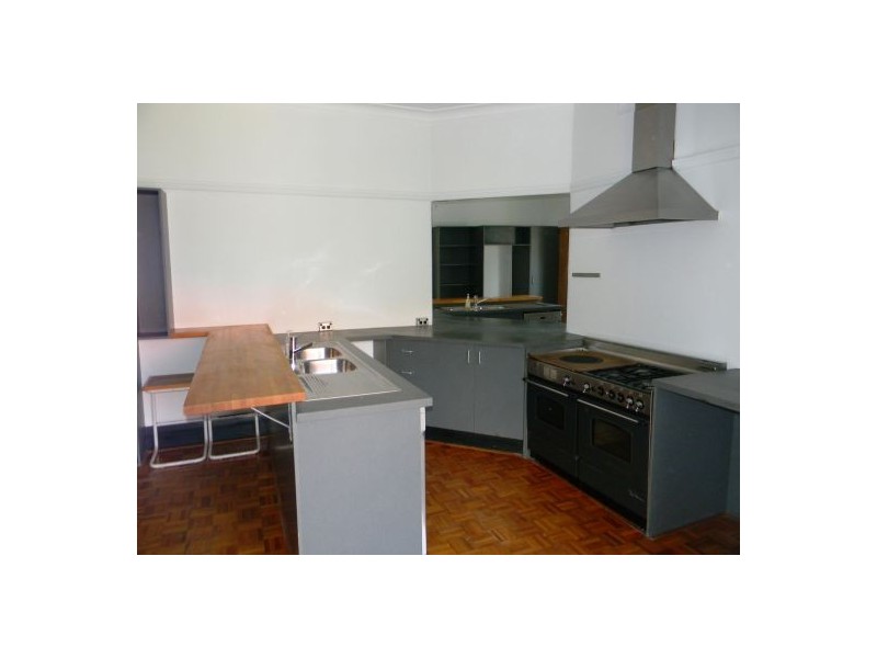 122 Kirribilli Ave, Kirribilli NSW 2061