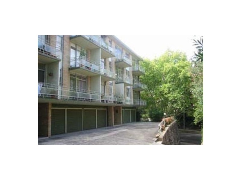 20 Hazelbank Rd, Wollstonecraft NSW 2065