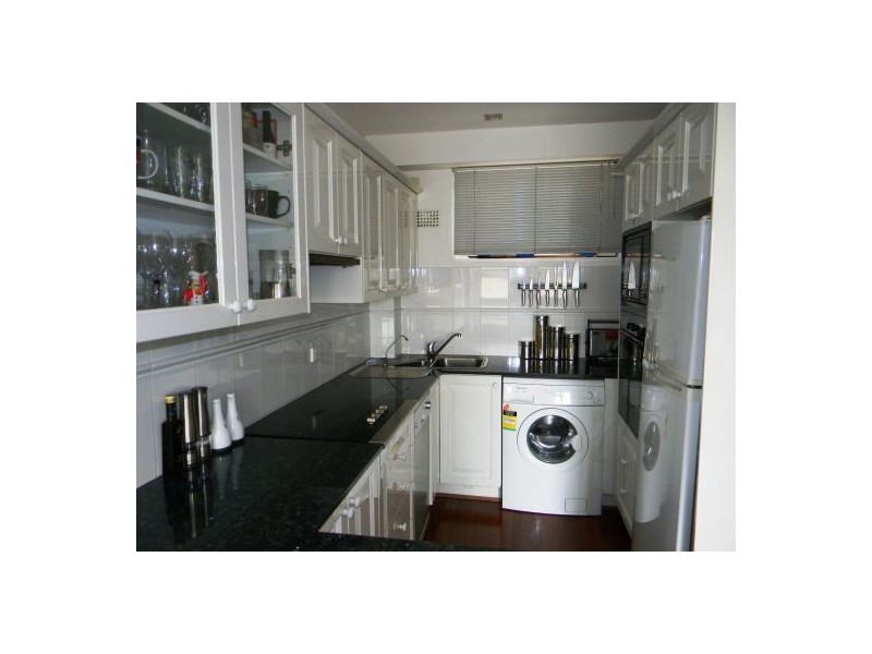 17 East Crescent St, Mcmahons Point NSW 2060