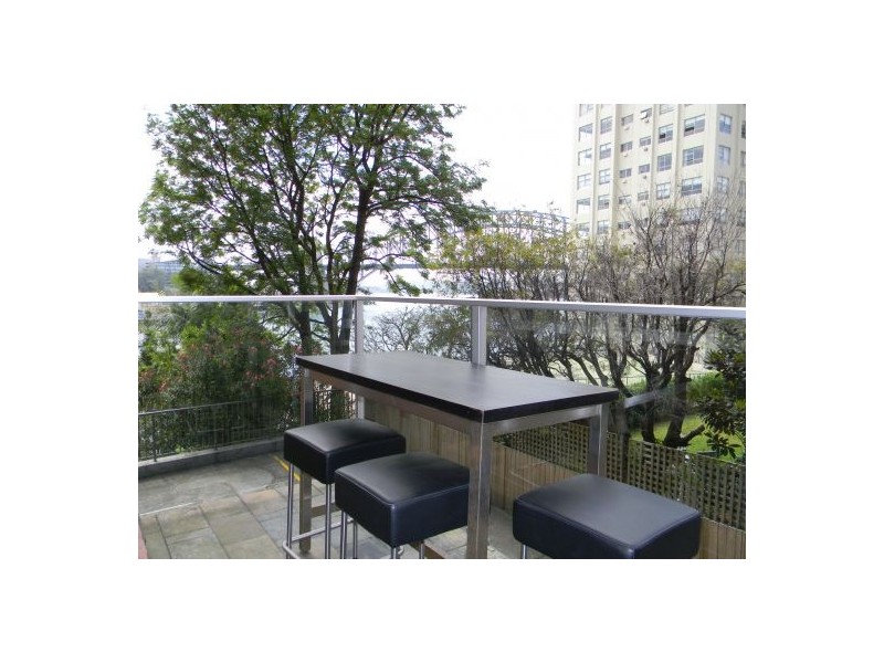 17 East Crescent St, Mcmahons Point NSW 2060