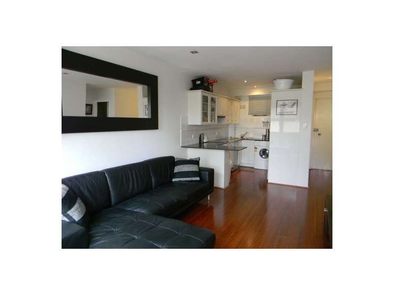 17 East Crescent St, Mcmahons Point NSW 2060