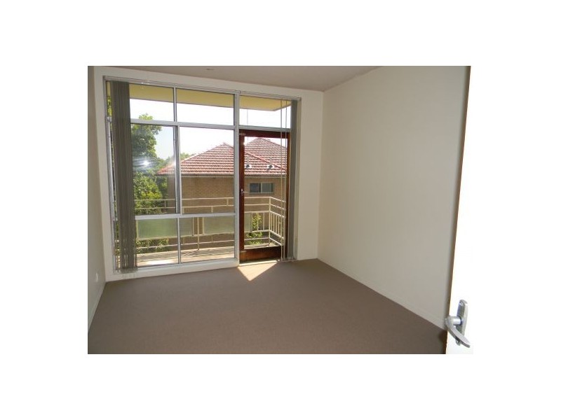 20 Hazelbank Rd, Wollstonecraft NSW 2065