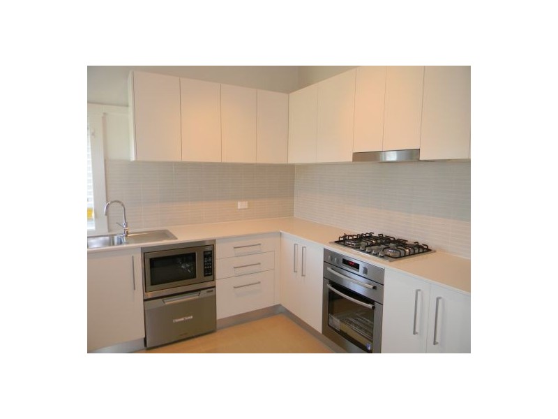 27 Lavender St, Lavender Bay NSW 2060