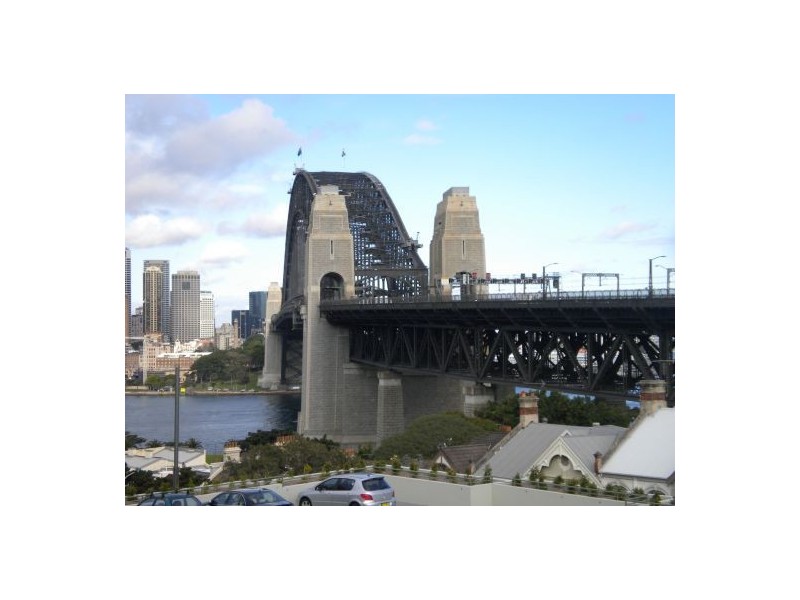 33 Fitzroy St, Kirribilli NSW 2061