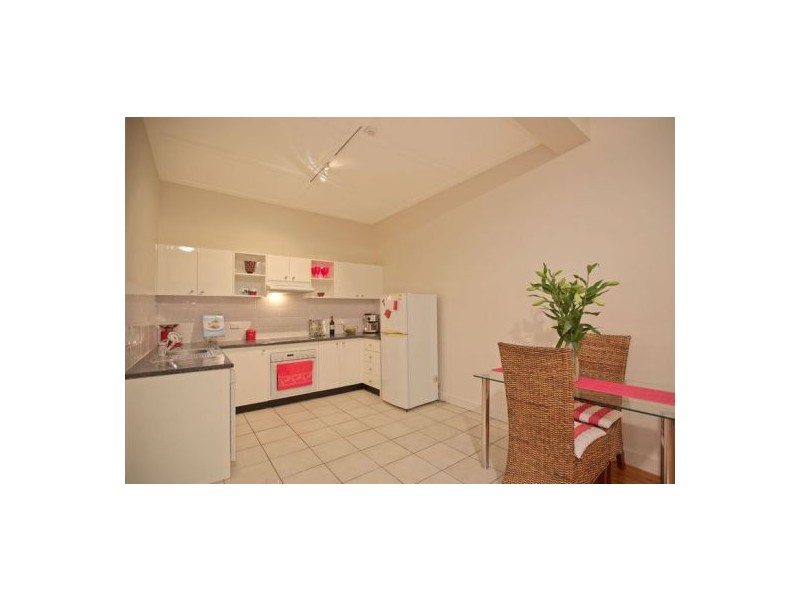 3/211 Blues Point Rd, Mcmahons Point NSW 2060