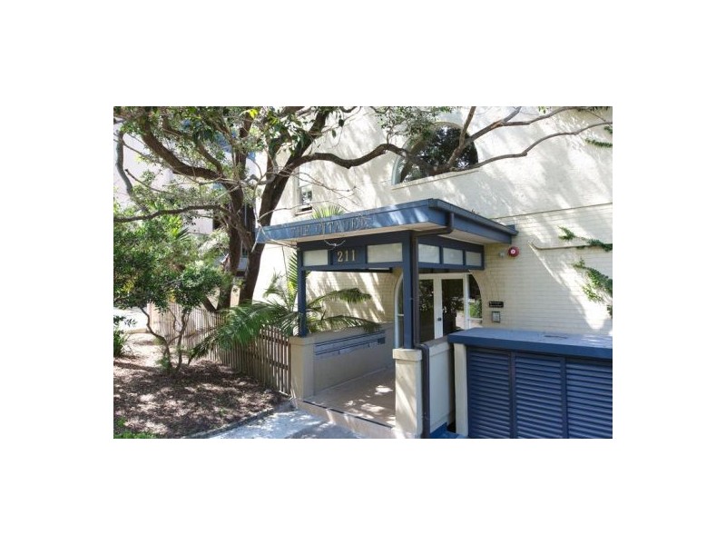 3/211 Blues Point Rd, Mcmahons Point NSW 2060