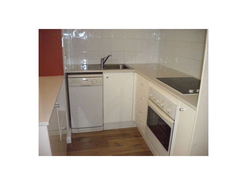 175 Blues Point Rd, Mcmahons Point NSW 2060