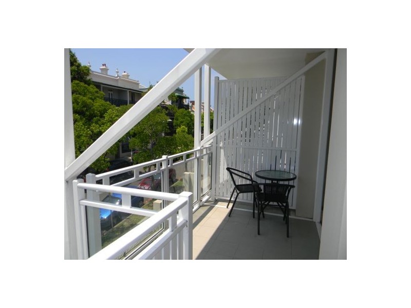 L2/33 Fitzroy St, Kirribilli NSW 2061