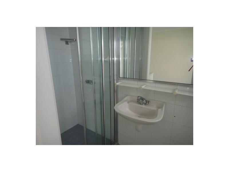 L2/33 Fitzroy St, Kirribilli NSW 2061