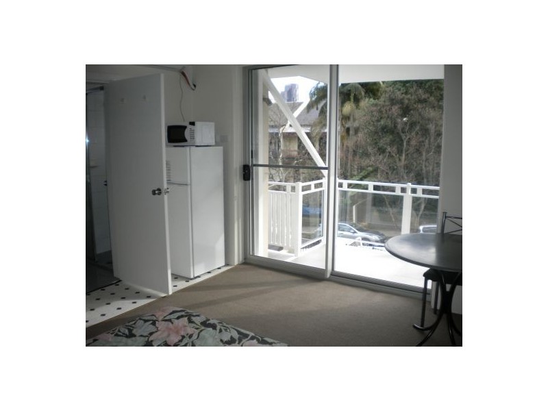 33 Fitzroy St, Kirribilli NSW 2061