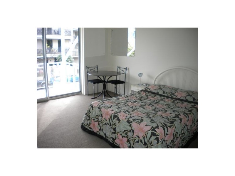 33 Fitzroy St, Kirribilli NSW 2061