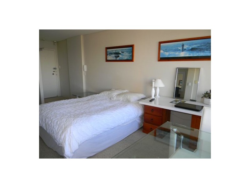43/2 East Crescent St, Mcmahons Point NSW 2060