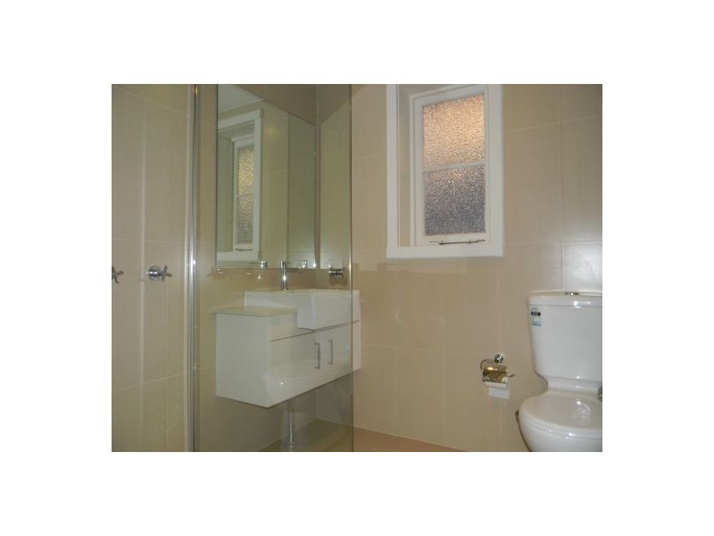 27 Lavender St, Lavender Bay NSW 2060