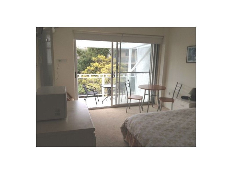 33 Fitzroy St, Kirribilli NSW 2061