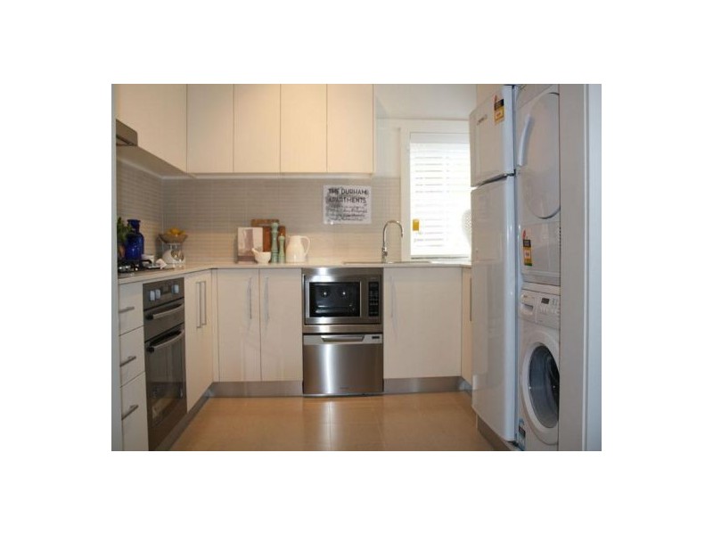 27 Lavender St, Lavender Bay NSW 2060