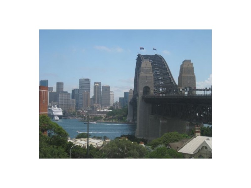 33 Fitzroy St, Kirribilli NSW 2061