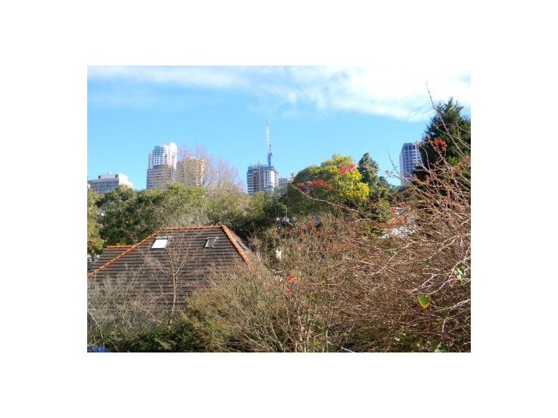 10/27a Eaton St, Neutral Bay NSW 2089