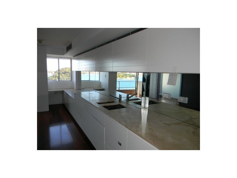 90 Blues Point Rd, Mcmahons Point NSW 2060