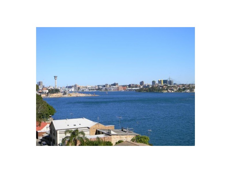 90 Blues Point Rd, Mcmahons Point NSW 2060