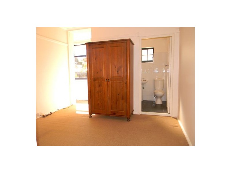 29 East Crescent Street, Mcmahons Point NSW 2060