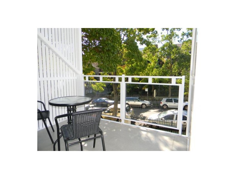 33 Fitzroy St, Kirribilli NSW 2061