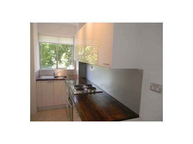 90 Blues Point Rd, Mcmahons Point NSW 2060